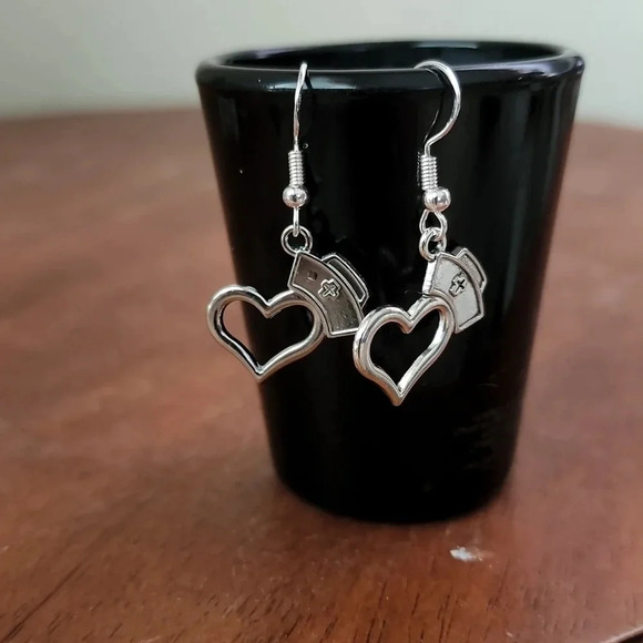 Heart Earrings - Picture 1 of 1